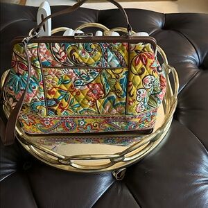 Vera Bradley Multicolor Quilted Floral Clasp Purse